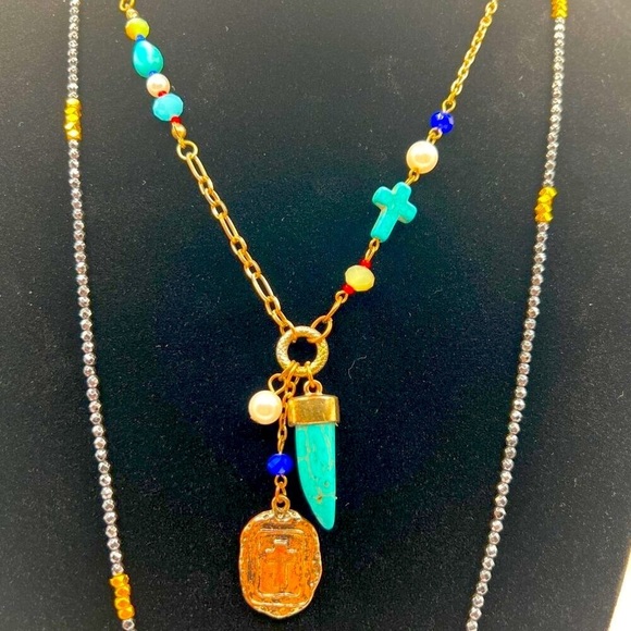 Boho Chic Faux Turquoise Statement Necklace & Bracelet Set - Picture 3 of 9